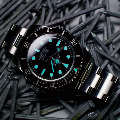 rolex glow in the dark dial